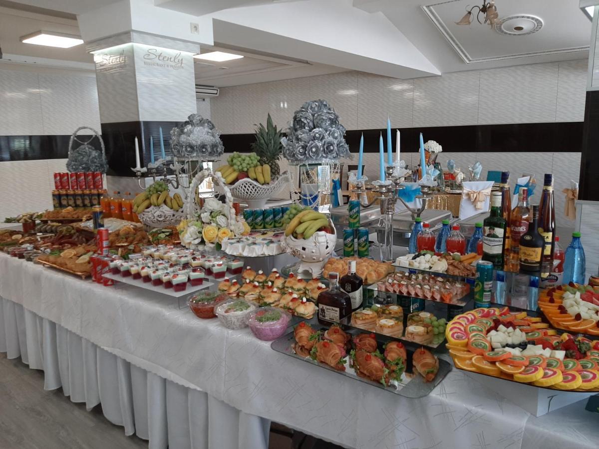 Restaurant And Pension Stenly Spissky Stvrtok Εξωτερικό φωτογραφία