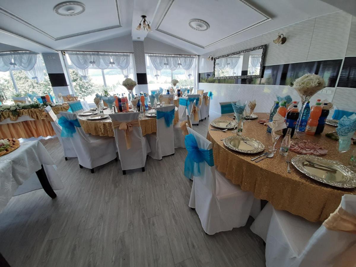 Restaurant And Pension Stenly Spissky Stvrtok Εξωτερικό φωτογραφία